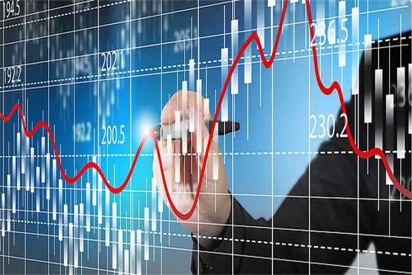 摆摊宣传新风尚 公积金政策入人心